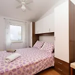 Appartamento Stunning In Okrug Gornji Traù