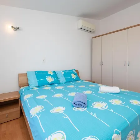 Amazing In Okrug Gornji With Wifi Appartamento