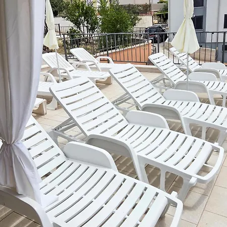 Amazing In Okrug Gornji With Wifi * Traù